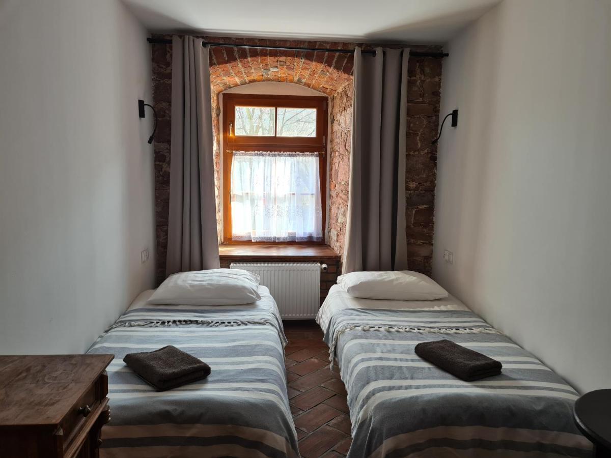 Dom pod Twierdzą Srebrna Góra Exterior foto